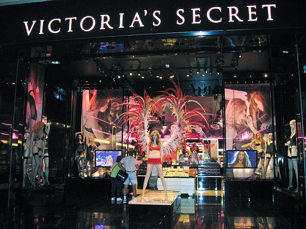 美国最大连锁女性成衣零售商：维多利亚的秘密 Victoria’s Secret & Co.(VSCO)-图片2